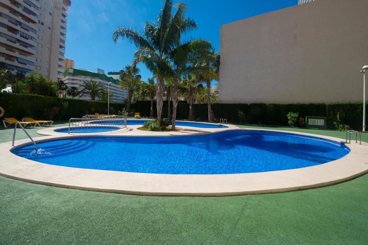 Apartamentos Ambar Beach Calpe Buitenkant foto