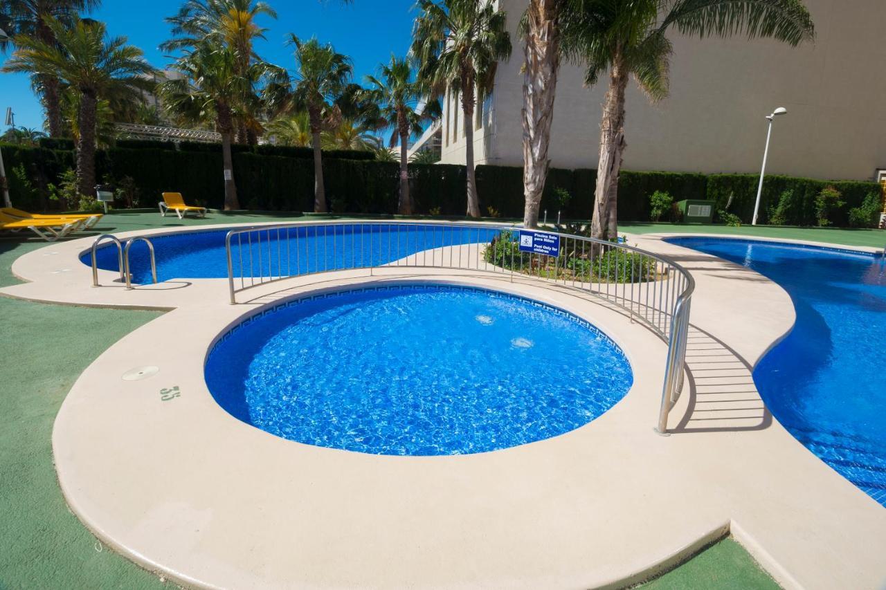 Apartamentos Ambar Beach Calpe Buitenkant foto